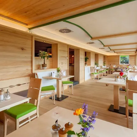 Hotel Biohotel Mattlihues 4*