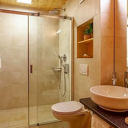 מלון Biohotel Mattlihues