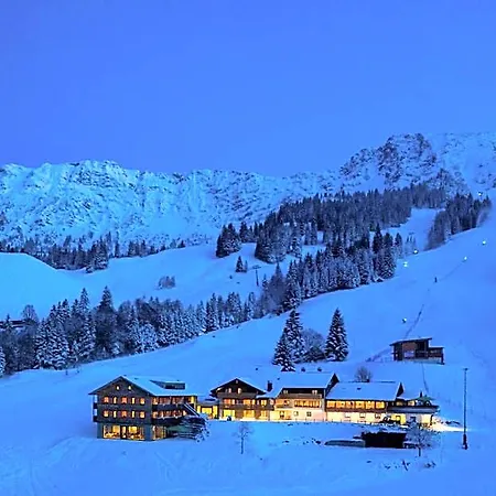 Biohotel Mattlihüs 4*