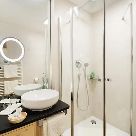 מלון Biohotel Mattlihues 4*