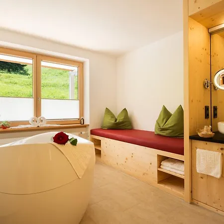 Biohotel Mattlihues מלון באד הינדלאנג